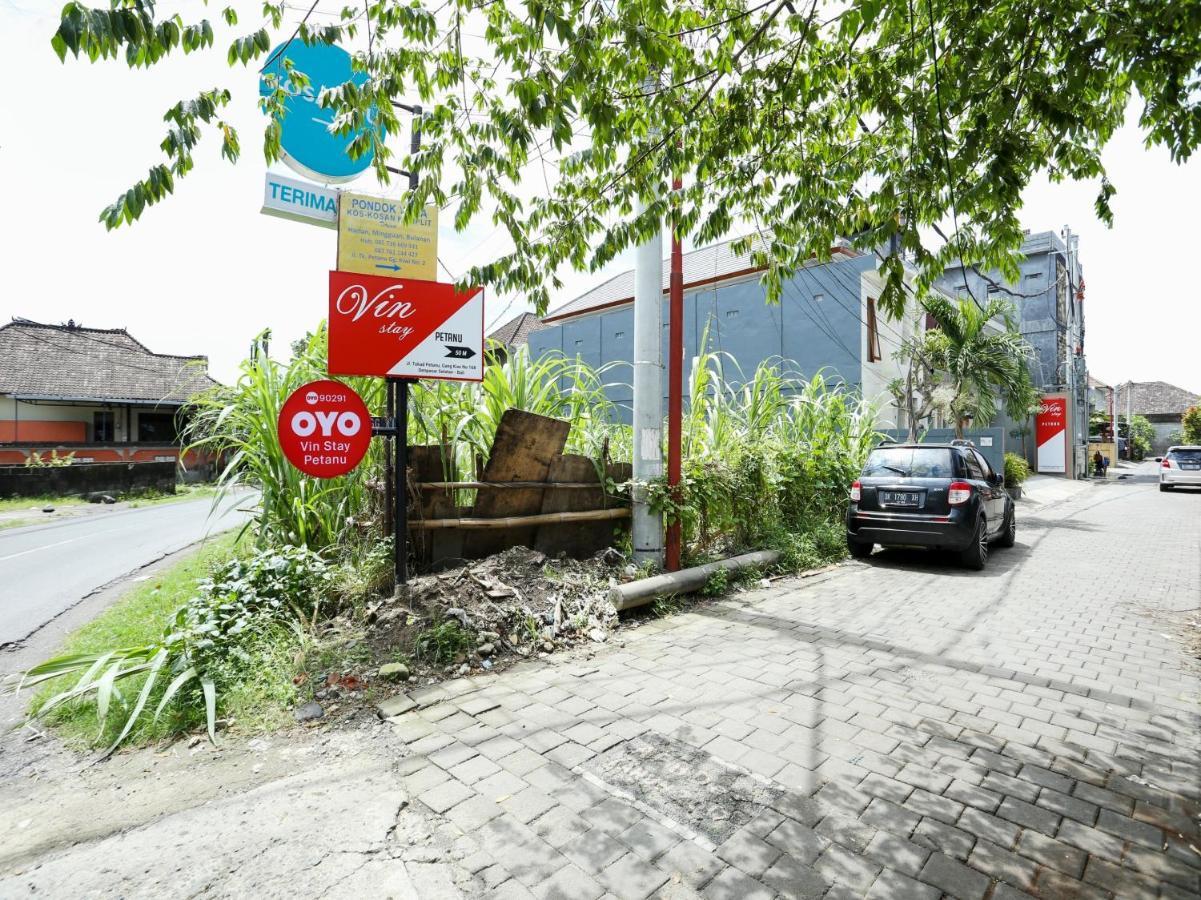 Super Oyo Capital O 90291 Vin Stay Petanu Pesanggaran Εξωτερικό φωτογραφία