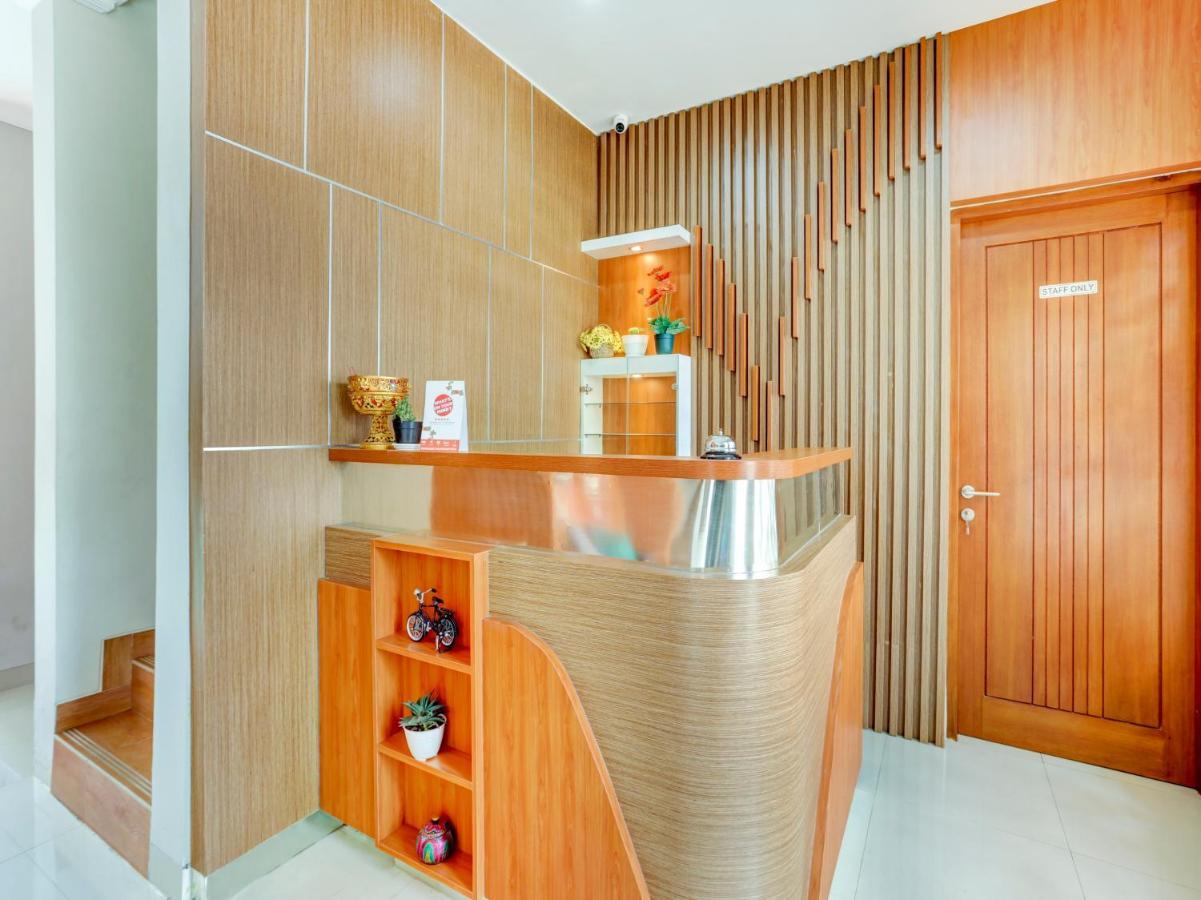 Super Oyo Capital O 90291 Vin Stay Petanu Pesanggaran Εξωτερικό φωτογραφία