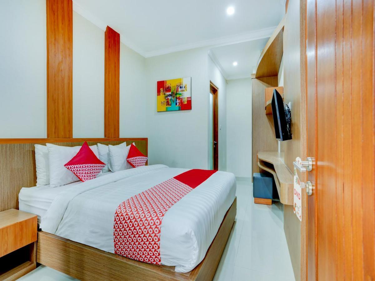 Super Oyo Capital O 90291 Vin Stay Petanu Pesanggaran Εξωτερικό φωτογραφία