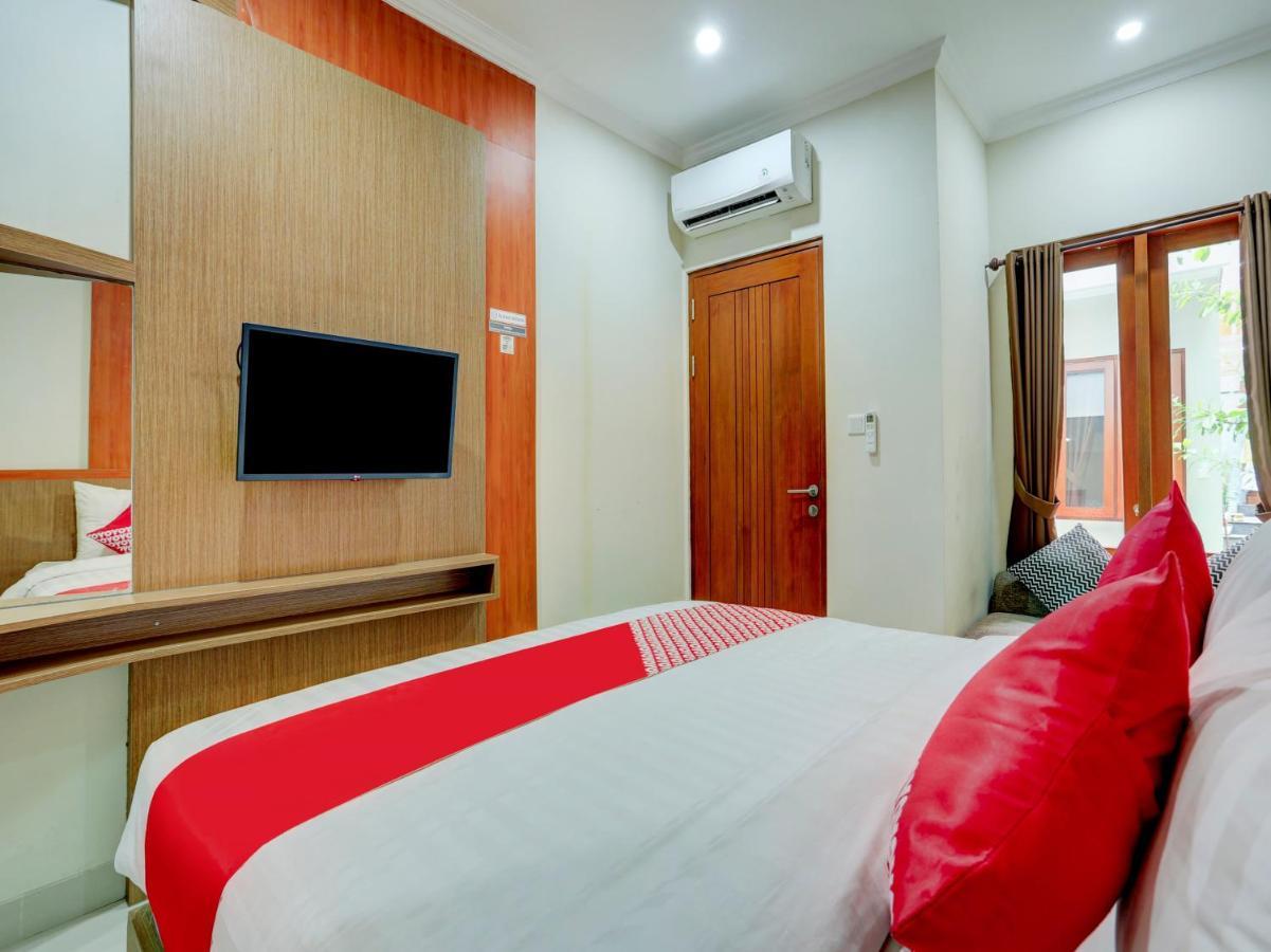 Super Oyo Capital O 90291 Vin Stay Petanu Pesanggaran Εξωτερικό φωτογραφία