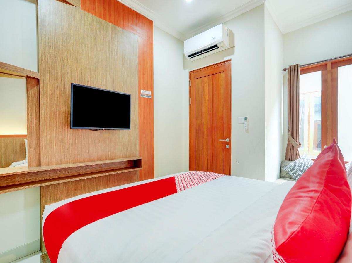 Super Oyo Capital O 90291 Vin Stay Petanu Pesanggaran Εξωτερικό φωτογραφία
